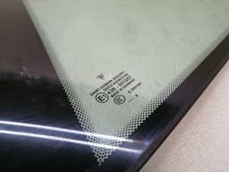 PORSCHE Porsche 911 997 996 RLH Quarter Glass 99754311105 Door Glass 1/4 Rear Left — thumbnail 10