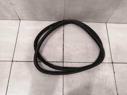 PORSCHE Porsche Macan 95b Rear Right Door Seal 95B833721 Door Seals Rear Re — thumbnail 1