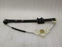 PORSCHE Porsche Macan 95B left rear door winder 95B839461 window regulator rear left — thumbnail 4