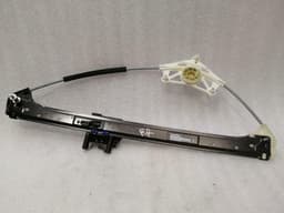 PORSCHE Porsche Macan 95B right rear door winder 95B839462 window regulator rear right — thumbnail 7