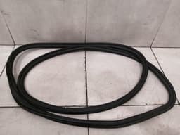 PORSCHE Porsche Macan 95b Front Right Door Seal 95B831721 Door Seals Front Re — thumbnail 1
