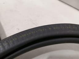 PORSCHE Porsche Macan 95b Front Right Door Seal 95B831721 Door Seals Front Re — thumbnail 4