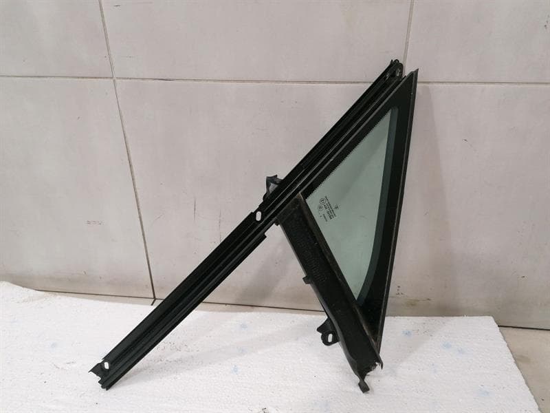 Porsche Panamera 970 Right Front 1/4 Glass 97054231202 Door Window 1/4 Front Right