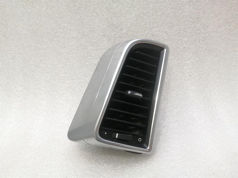 PORSCHE Porsche Panamera 970 Right B-Post Air Vent 970555352 Vent Nozzle Right B-Willow