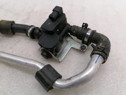 PORSCHE Porsche Panamera 970 heater valve 97057222500 heater valve — thumbnail 7