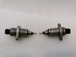 PORSCHE Porsche 911 997 VVT Solenoid Camshaft Timing Sensor Valve 99610530102 Valve — thumbnail 8