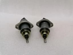 PORSCHE Porsche 911 997 VVT Solenoid Camshaft Timing Sensor Valve 99610530102 Valve — thumbnail 1