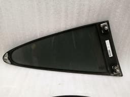 PORSCHE Porsche 911 997 left rear quarter glass 99754311105 door window 1/4 rear left — thumbnail 6