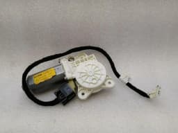 MERCEDES-BENZ Mercedes SL R230 W209 FRH door window engine A2308201042 power window motor — thumbnail 2