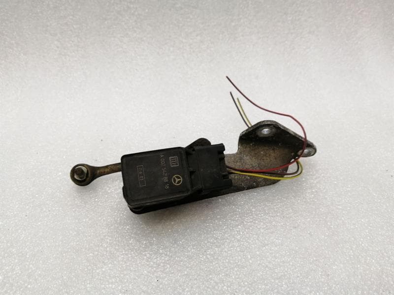 MERCEDES-BENZ Mercedes SL R230 rear right level sensor A2303200332 rear right sensor