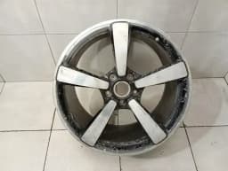 PORSCHE 21' Porsche 911 992 Alloy Wheel 992601025AJ Alloy Wheel 12J X21 ET70 — thumbnail 1