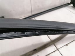 PORSCHE Porsche 911 992 right door seal 992831703F door seals right — thumbnail 3
