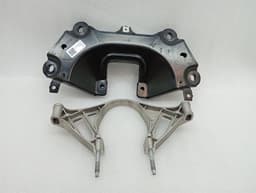 PORSCHE Porsche 911 992 Gearbox Mount 992399105N Transmission Mount — thumbnail 1