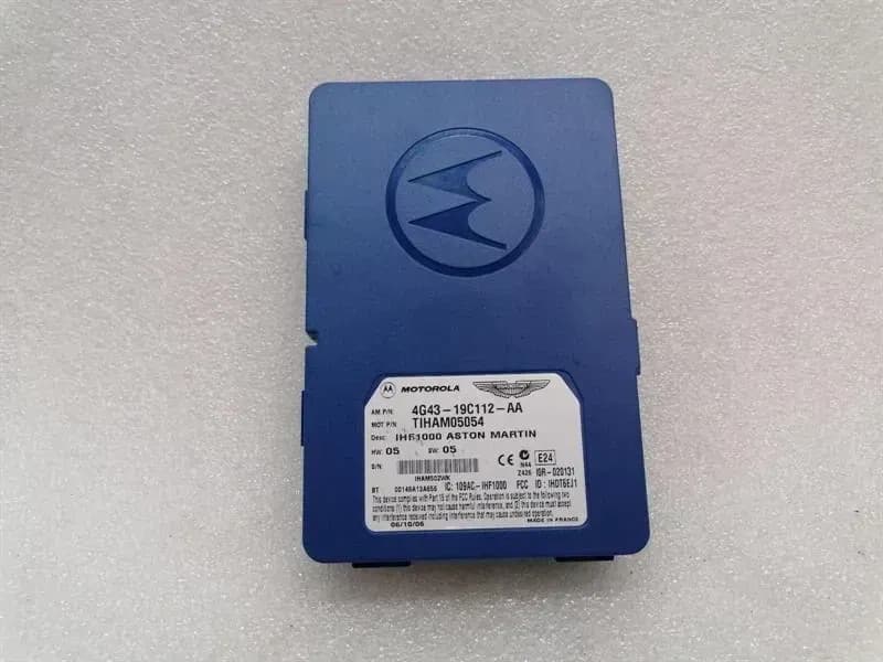 ASTON MARTIN ASTON MARTIN DB9 Volante Electronic Modules 4G43-19C112-AA Control Unit BLUETOOTH