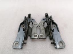 ASTON MARTIN Aston Martin DB9 Volante Bonnet Hinge LHS 4G43-64-10917 Hood Hinge Left — thumbnail 1