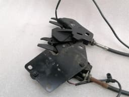ASTON MARTIN Aston Martin DB9 Volante Bonnet lock 4G43-64-10063 hood lock — thumbnail 8