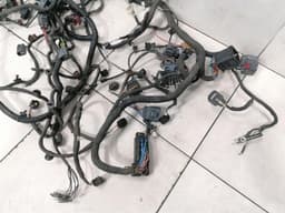 ASTON MARTIN Aston Martin DB9 Engine Bay Wiring Loom 6G43-14290-AA Engine Wiring Harness RHD — thumbnail 8