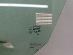 ASTON MARTIN ASTON MARTIN DB9 Volante Left Front Door Glass 4G43-L21411-AB Door Window Front L — thumbnail 2