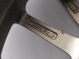 ASTON MARTIN 19 R19 ASTON MARTIN DB9 Alloy Wheel Steering Wheel 4G43-1007-H Alloy Rim — thumbnail 8