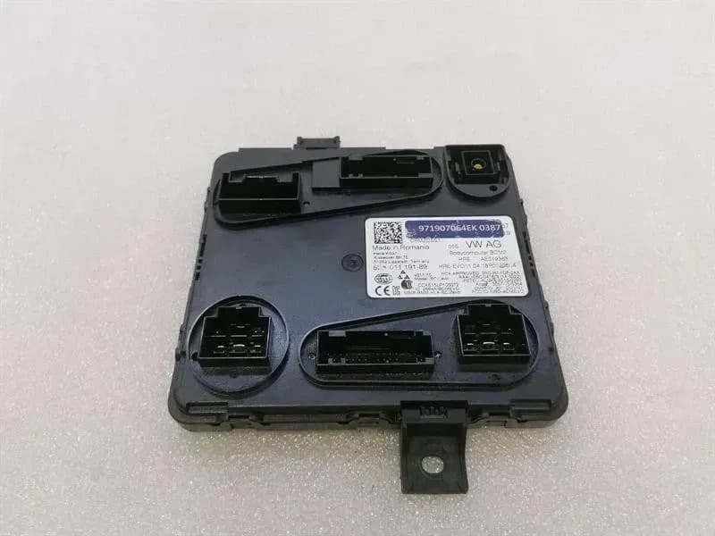 BENTLEY Bentley Continental GT 18-24 3S 3SD Rear BCM Module 971907064EK ECU BCM2