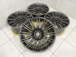 BENTLEY Bentley Continental GT 18-24 Alloy Wheel 3W0601025AQ SPEED 13 SPOKE R20 20 — thumbnail 1