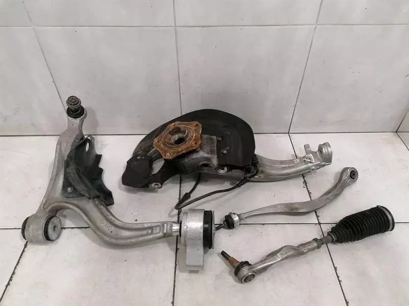 Bentley Continental GT 18-24 3S 3SD Right Front Hub 971407246L Wheel Bearing Housing