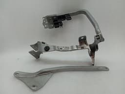 BENTLEY Bentley Continental GT 18-24 3S 3SD Front Wing Bracket 3SD821225C Holder Left — thumbnail 1