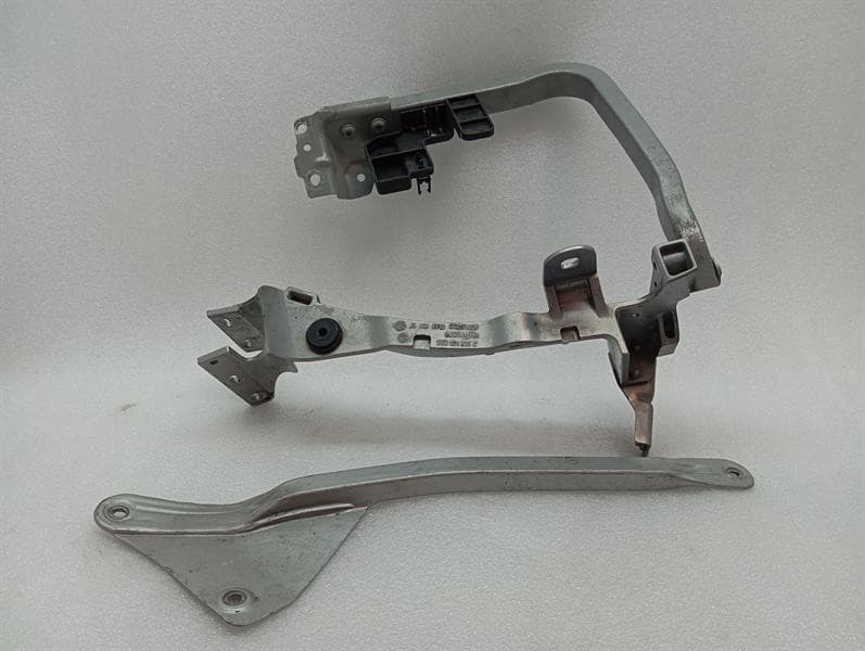 BENTLEY Bentley Continental GT 18-24 3S 3SD Front Wing Bracket 3SD821225C Holder Left