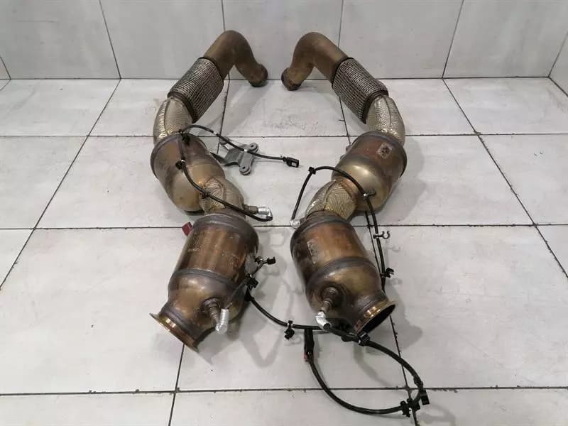 BENTLEY Bentley Continental GT 18-24 3S 3SD Catalytic Converter W12 975178BA Catalytic Converter