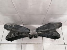 BENTLEY BENTLEY CONTINENTAL GT 18-24 3S 3SD 3SD121333A SET AIR GUIDE — thumbnail 3