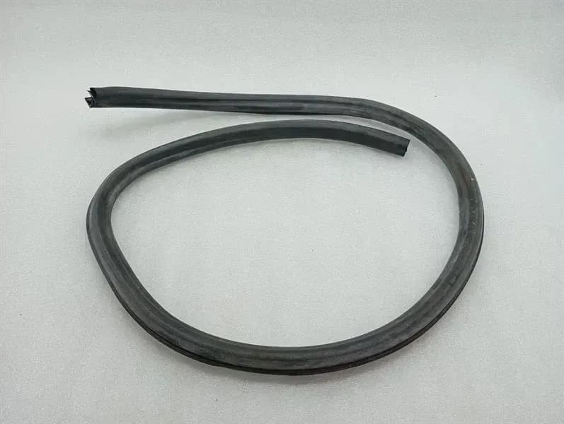 BENTLEY Bentley Continental GTC 18-24 3S 3SD Door Seal 3SD831721 L=R Door Seals