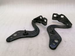 CHEVROLET Chevrolet Corvette C6 Bonnet Hinge LHS 15855571 Hood Hinge Left — thumbnail 1