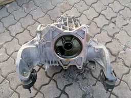 CHEVROLET CHEVROLET CORVETTE C6 Rear Diff 24235244 Differential Rear Ratio 2.56 Car LS2 — thumbnail 1