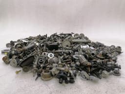 CHEVROLET CHEVROLET CORVETTE C6 SCREENS SCREWS BOLTS FROM ONE CAR SET SCREWS — thumbnail 6