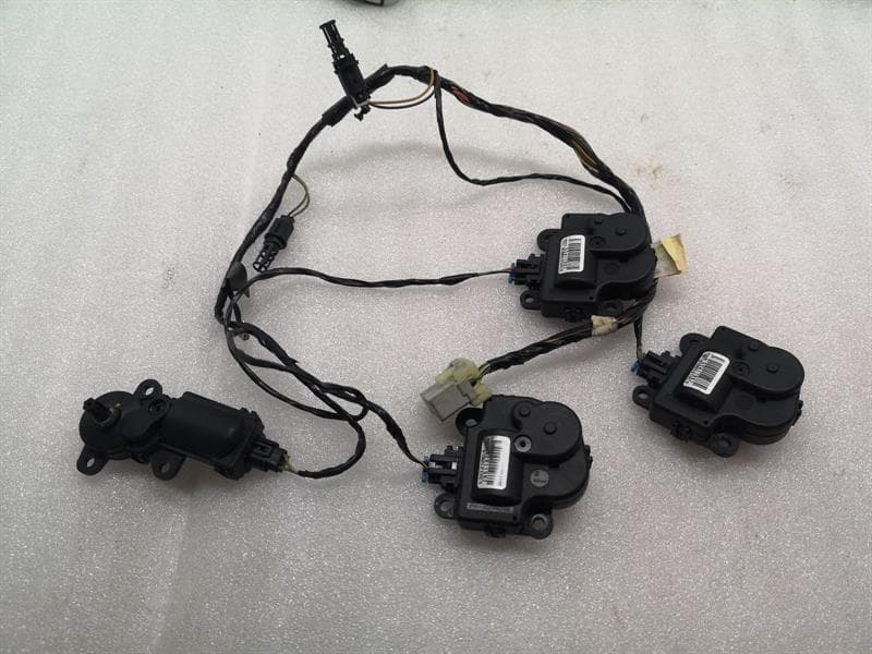 CHEVROLET CHEVROLET CORVETTE C6 Wiring Loom 52411997 Kabelbaum HVAC WIRING WITH ACTUATORS