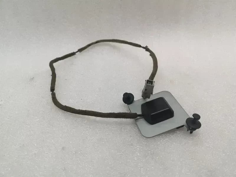 CHEVROLET CHEVROLET CORVETTE C6 15233762 GPS Antenna