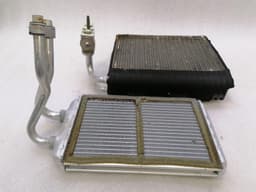 CHEVROLET Chevrolet Corvette C6 Heater Matrix 89019028 Heat Exchanger Radiator SET — thumbnail 3