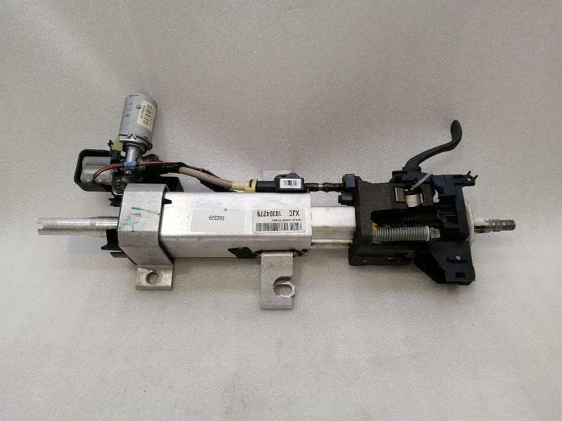 CHEVROLET Chevrolet Corvette C6 Steering Column 10304279 Steering Column