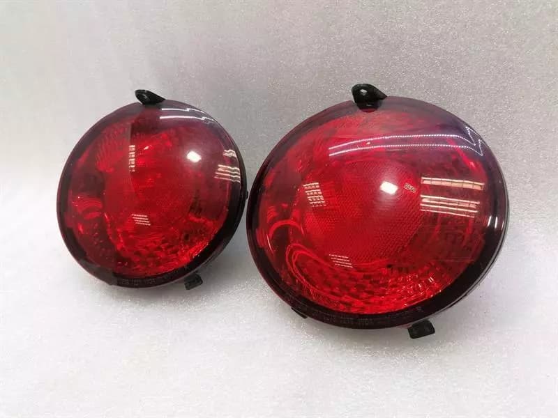CHEVROLET Chevrolet Corvette C6 Right Rear Light 25958216 Rear Right Tail Light