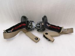 CHEVROLET Chevrolet Corvette C6 front seat belt 89023899 seat belt belt front set — thumbnail 1