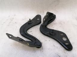 CHEVROLET Chevrolet Corvette C6 Bonnet Hinge LHS 1585571 Hood Hinge Left — thumbnail 1