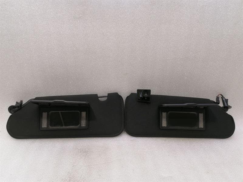 CHEVROLET Chevrolet Corvette C6 Sun Viewfinder 23142243 Sun Bezel