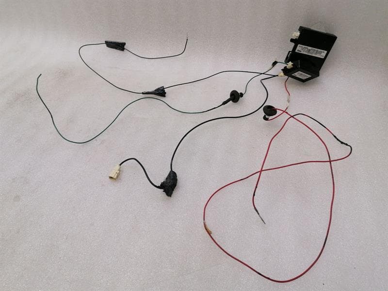 CHEVROLET Chevrolet Corvette C6 Aerial / Antenna Set 15850056 Antenna Set