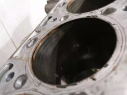 ASTON MARTIN ASTON MARTIN VANTAGE V12 V12S Engine BLOCK ENGINE BLOCK AM28 — thumbnail 6