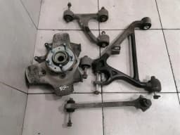 ASTON MARTIN ASTON MARTIN VANTAGE V12 S Right Rear Hub V12S Wheel Bearing Case Rear Right — thumbnail 3