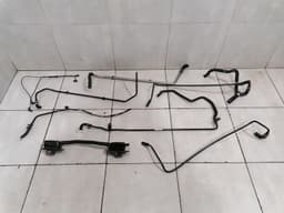 ASTON MARTIN Aston Martin Vantage V12 Pipe CD33-8003-AA Hose ENGINE XW4E-6B673-BB — thumbnail 1