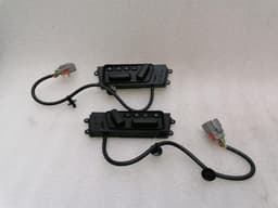 ASTON MARTIN Aston Martin Vantage V12 switch 7G33-14B709-AB switch seat — thumbnail 1