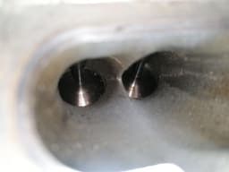 ASTON MARTIN ASTON MARTIN VANTAGE V12 Cylinder Head CD33-6090-BB CYLINDER HEAD — thumbnail 5