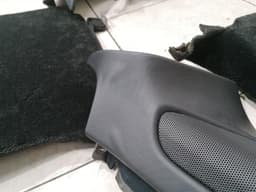 ASTON MARTIN ASTON MARTIN VANTAGE V12 Cover 6G33-465A03-AB Bezel COVERS BEHIND SEATS — thumbnail 5