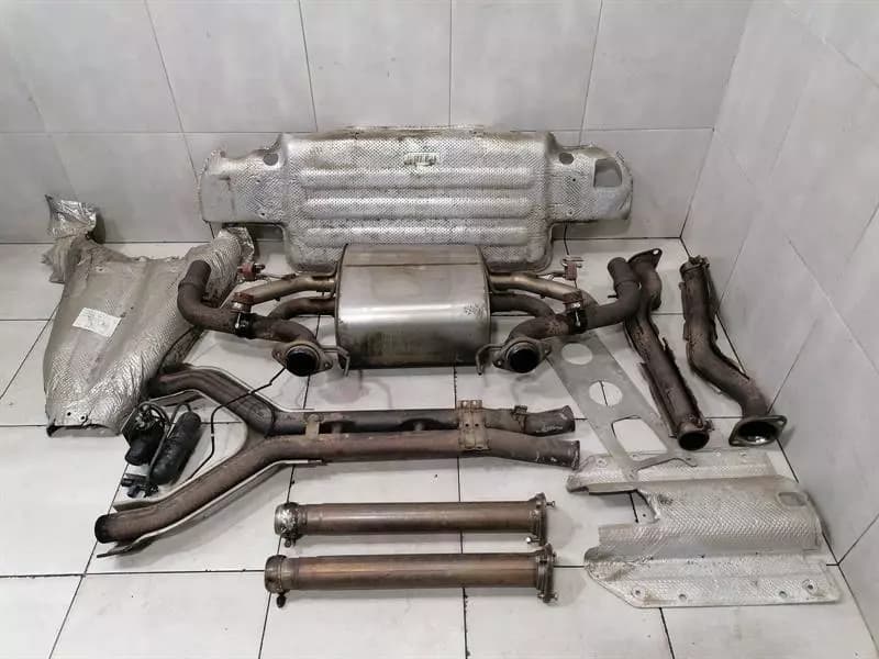 ASTON MARTIN ASTON MARTIN VANTAGE V12 Exhaust Silencer ED23-5230-BA Exhaust Muffler